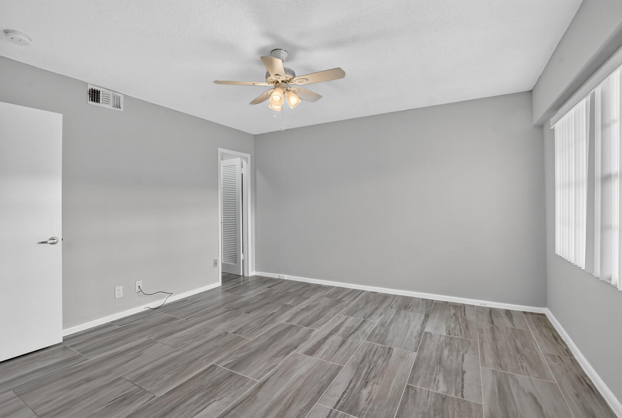 204 Dorset E Property Photo 13