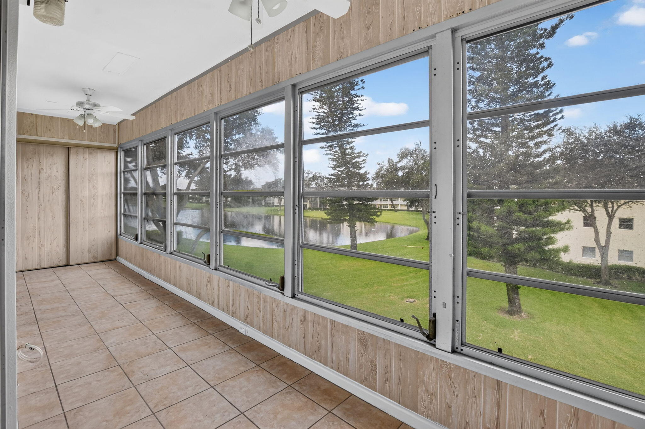 204 Dorset E Property Photo 16