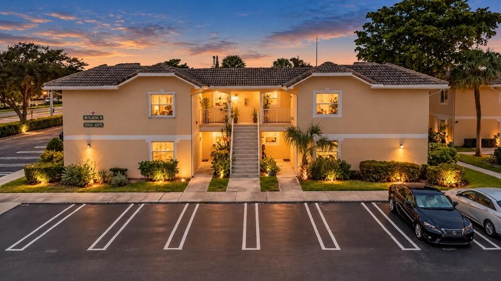 12269 Royal Palm Boulevard Property Photo 1