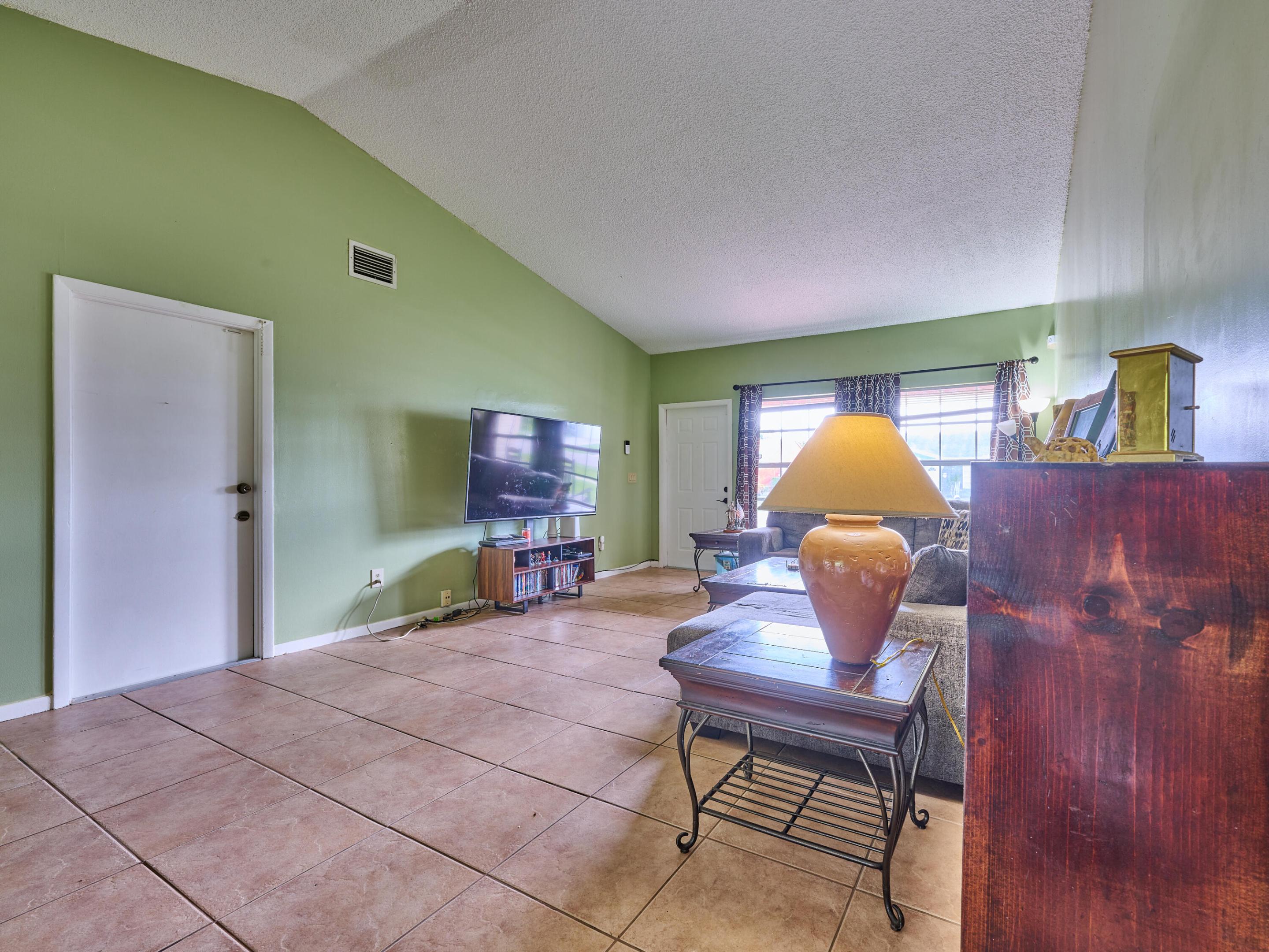 7723 Canal Drive Property Photo 27