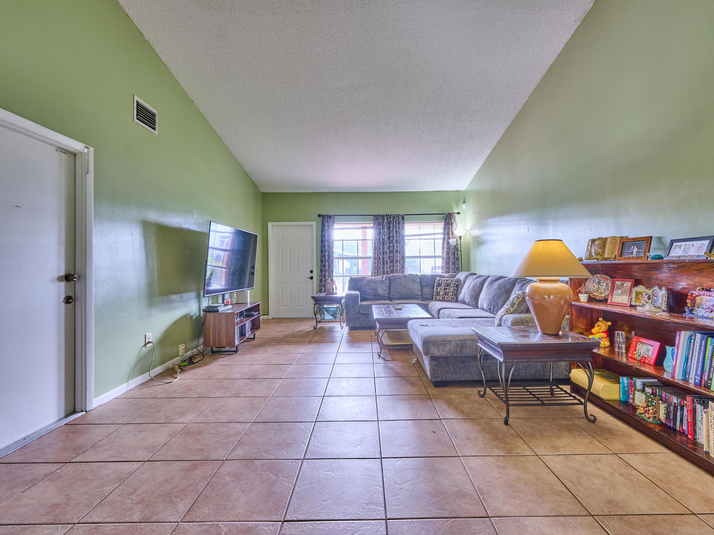 7723 Canal Drive Property Photo 28