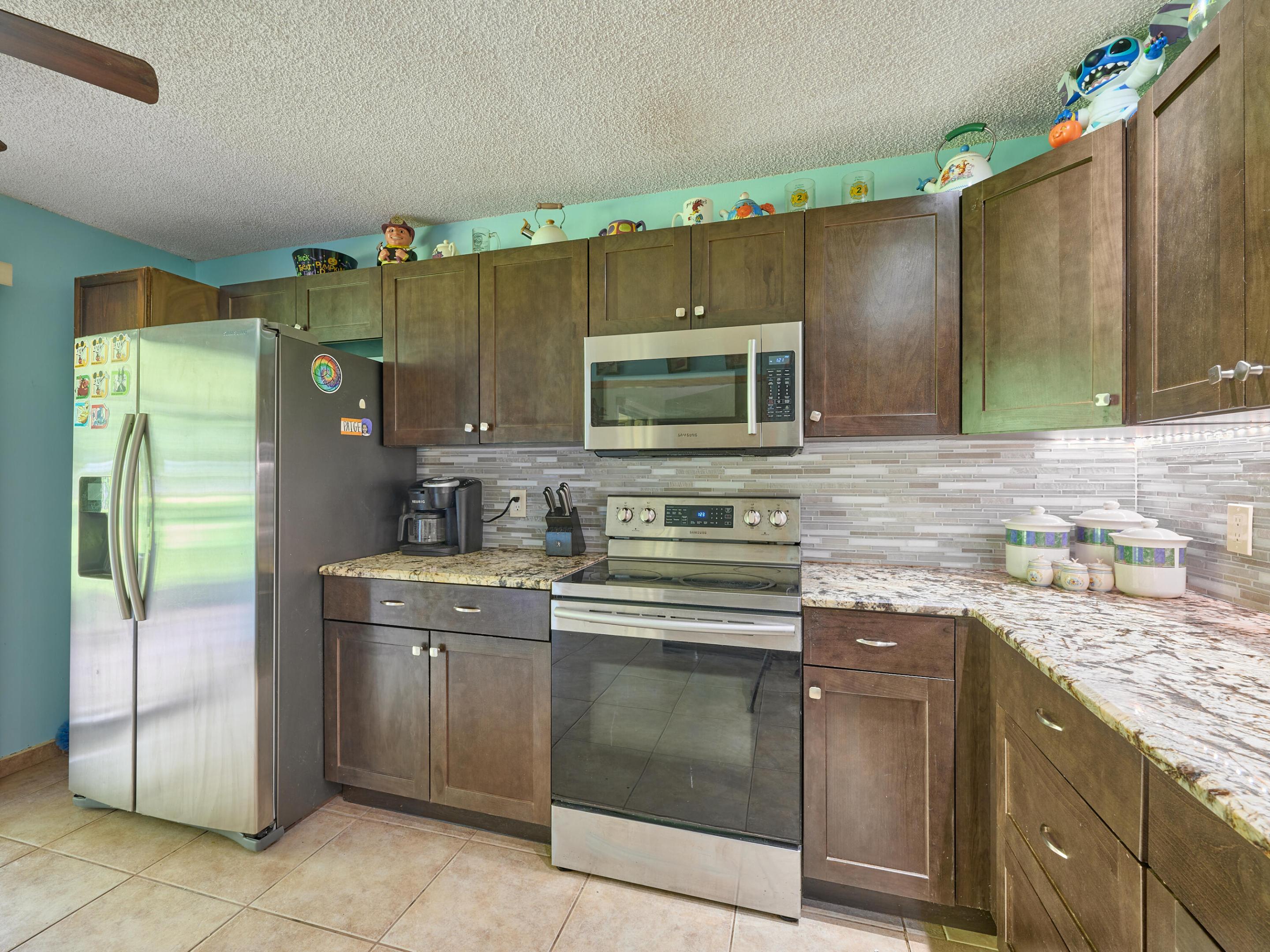 7723 Canal Drive Property Photo 37