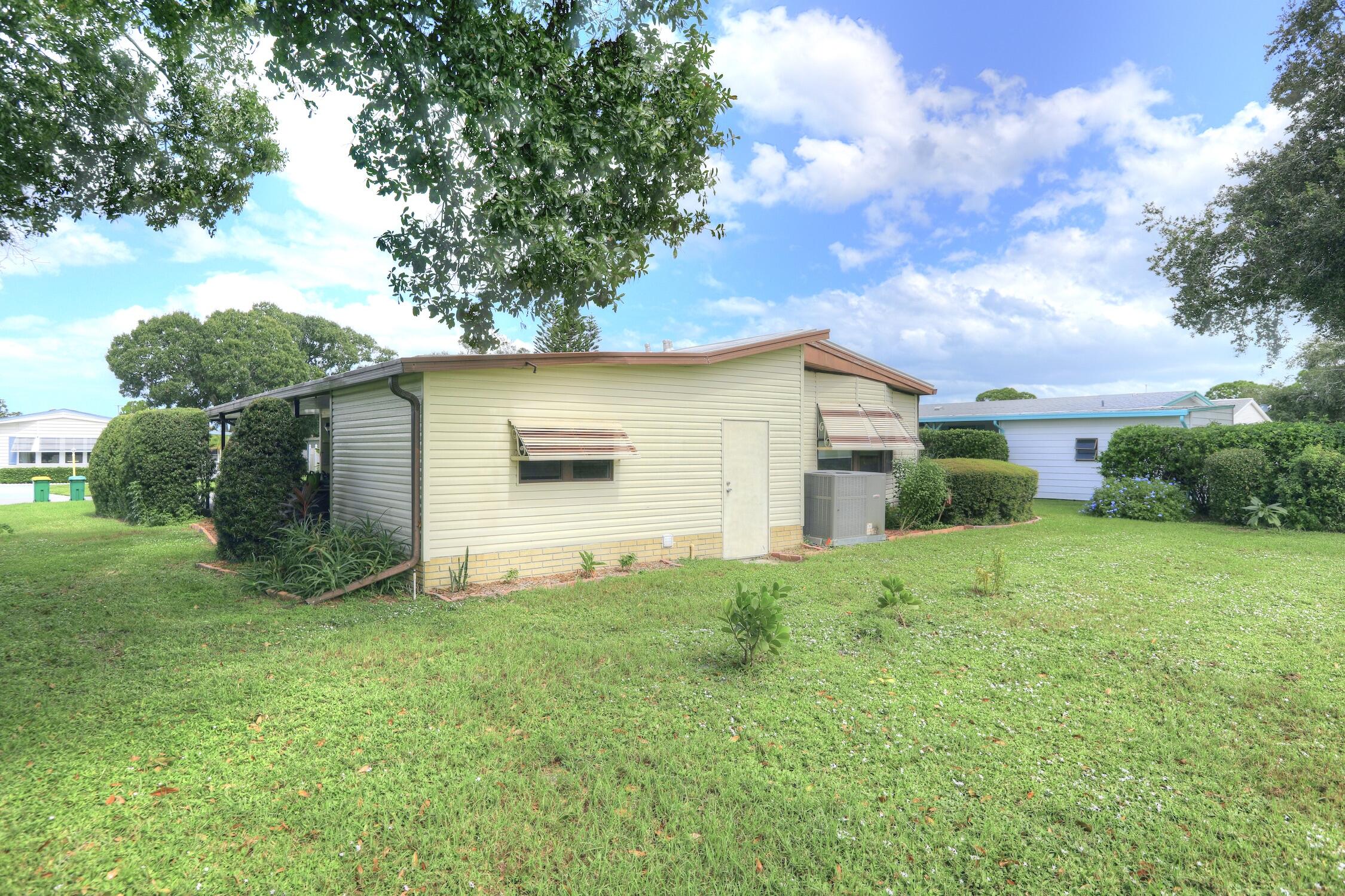913 Balsam Street Property Photo 6