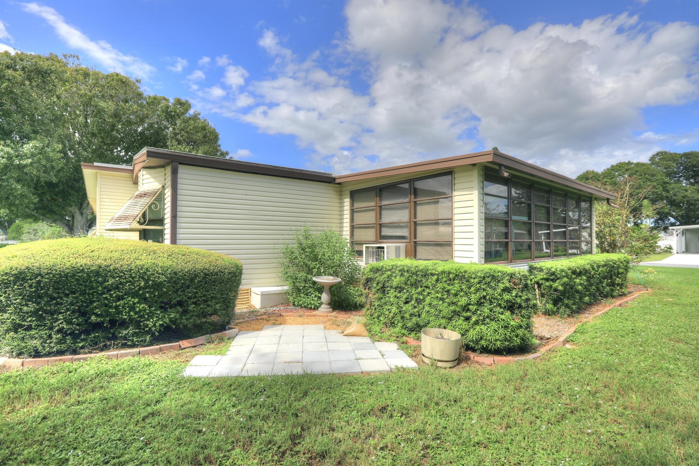 913 Balsam Street Property Photo 11