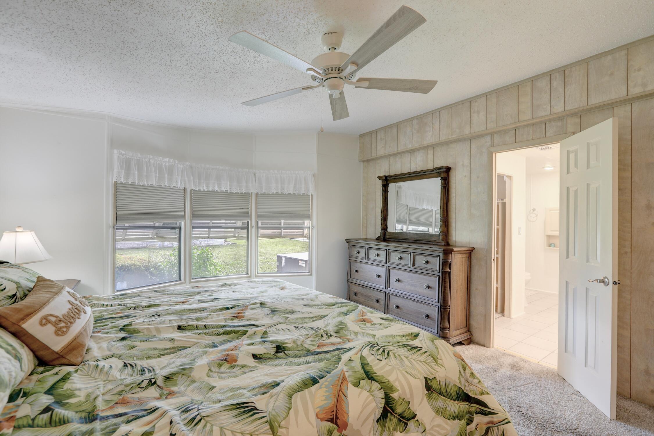 913 Balsam Street Property Photo 12