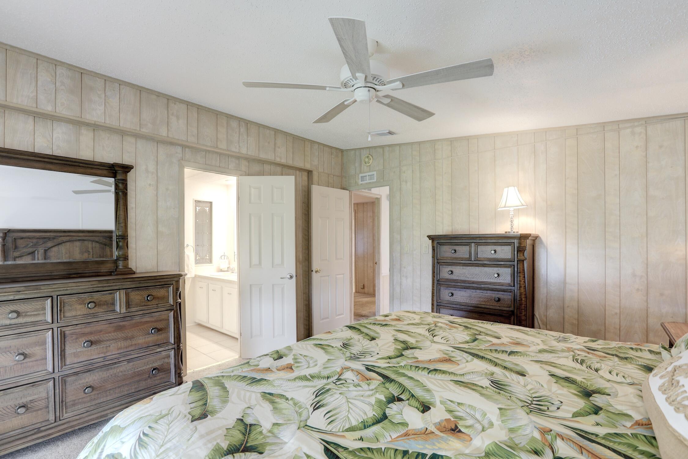 913 Balsam Street Property Photo 27