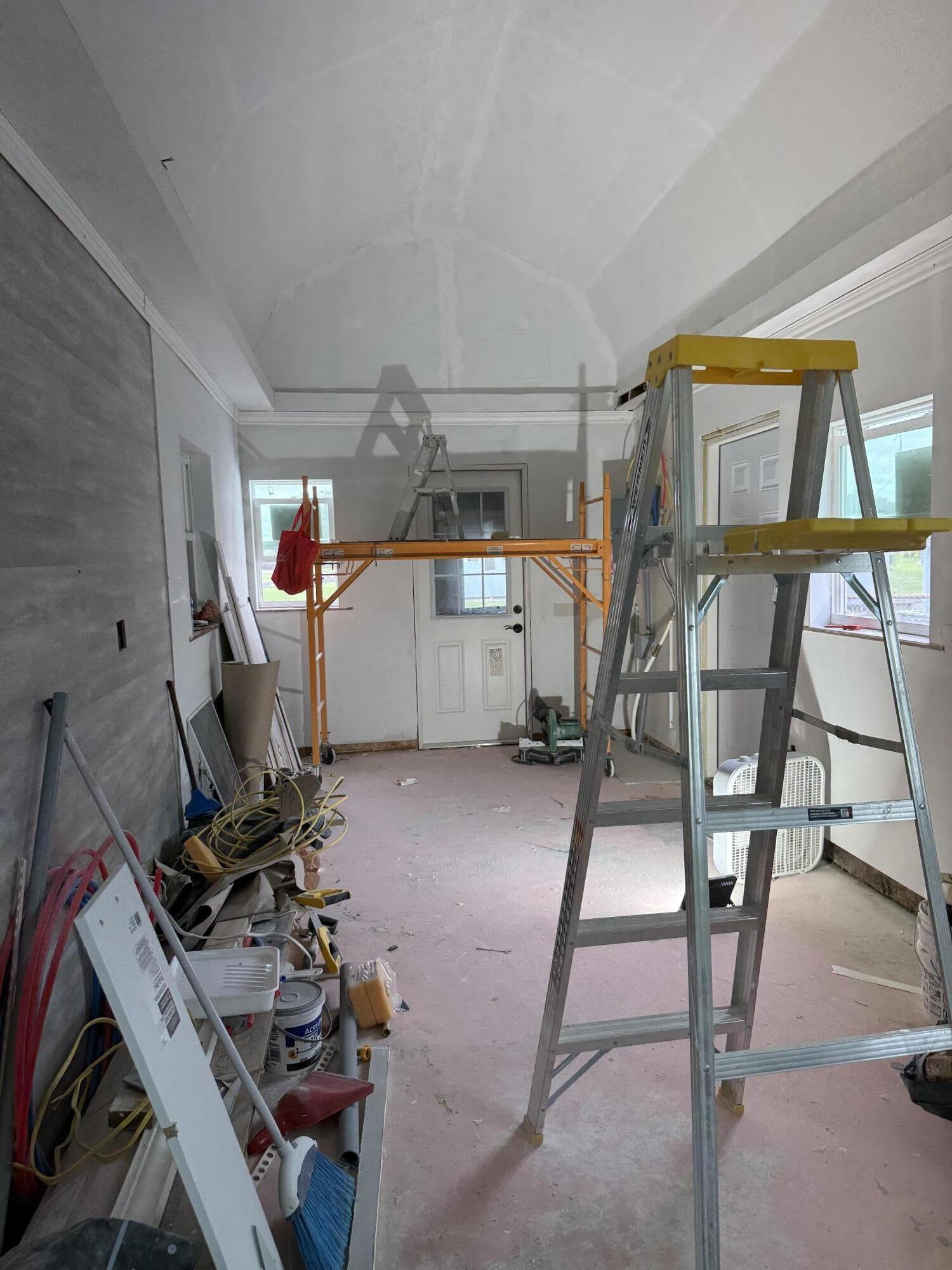 1156 10th Street Property Photo 2