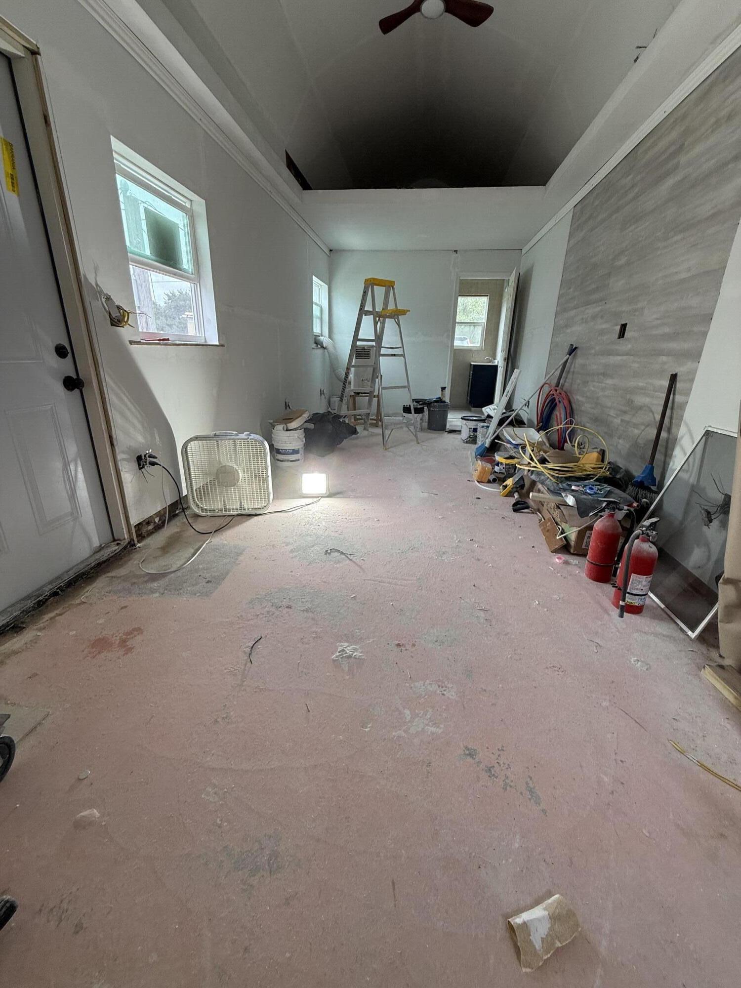 1156 10th Street Property Photo 4