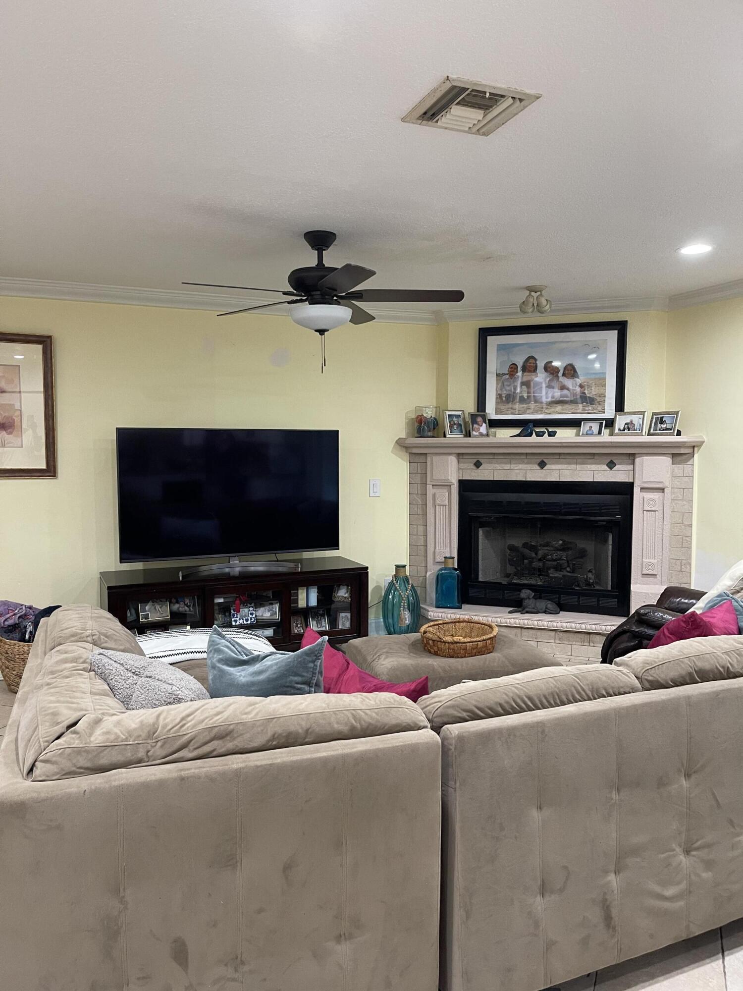 3932 Corrigan Court Property Photo 7