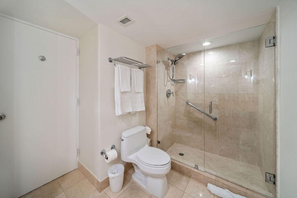 2670 E Sunrise Boulevard 907 Property Photo 29