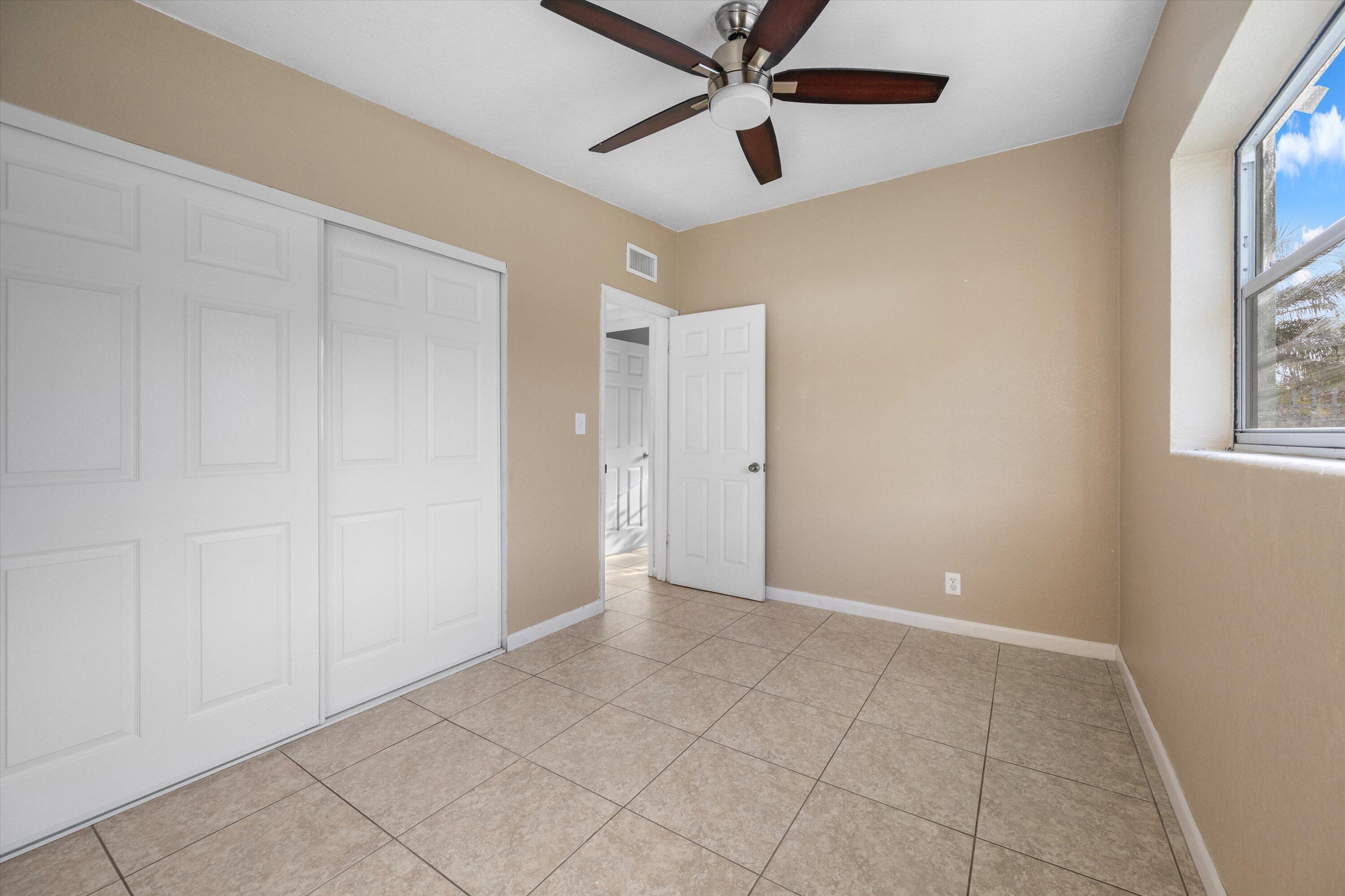 1903 E Chatham Road Property Photo 22