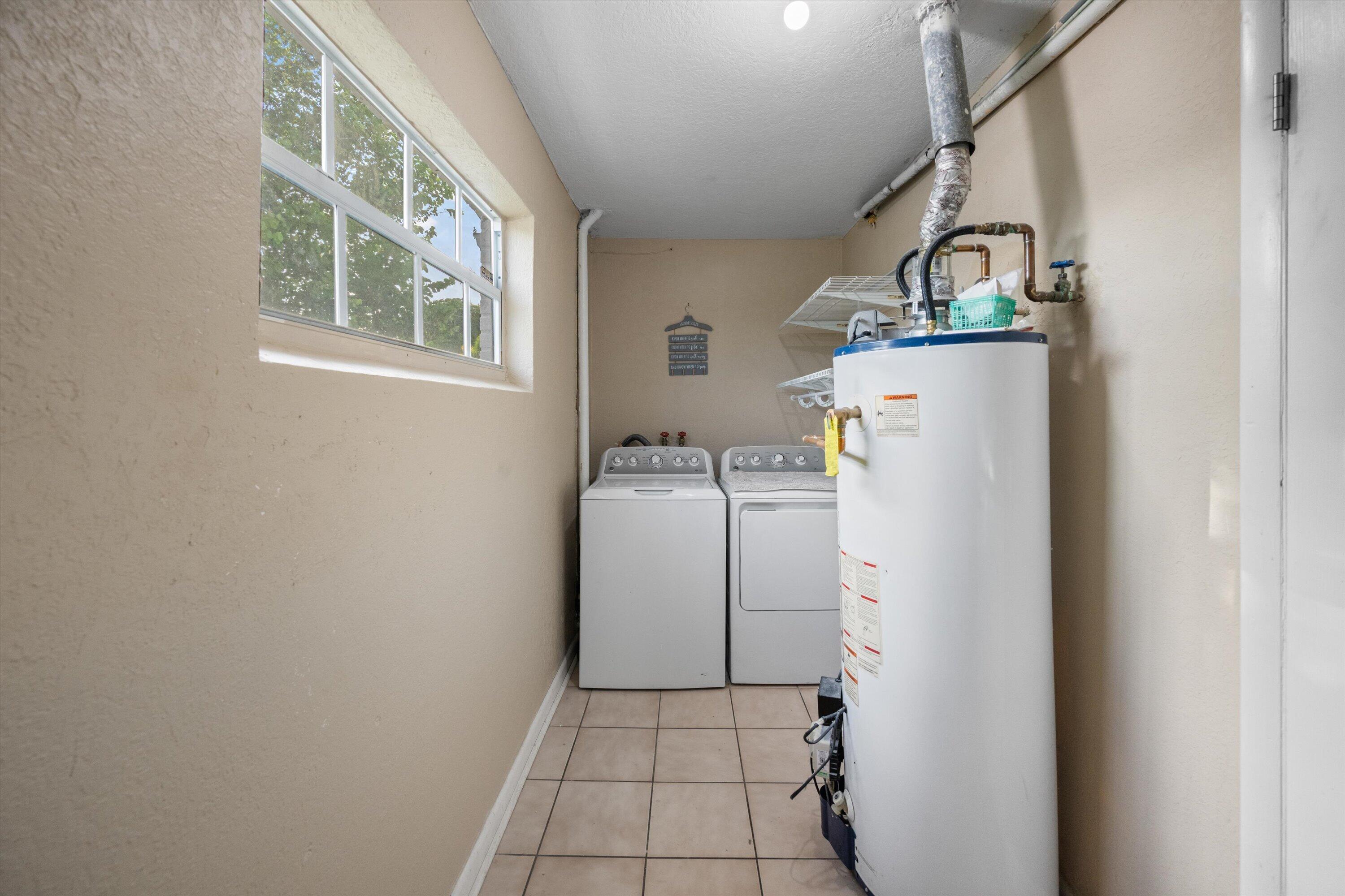1903 E Chatham Road Property Photo 24