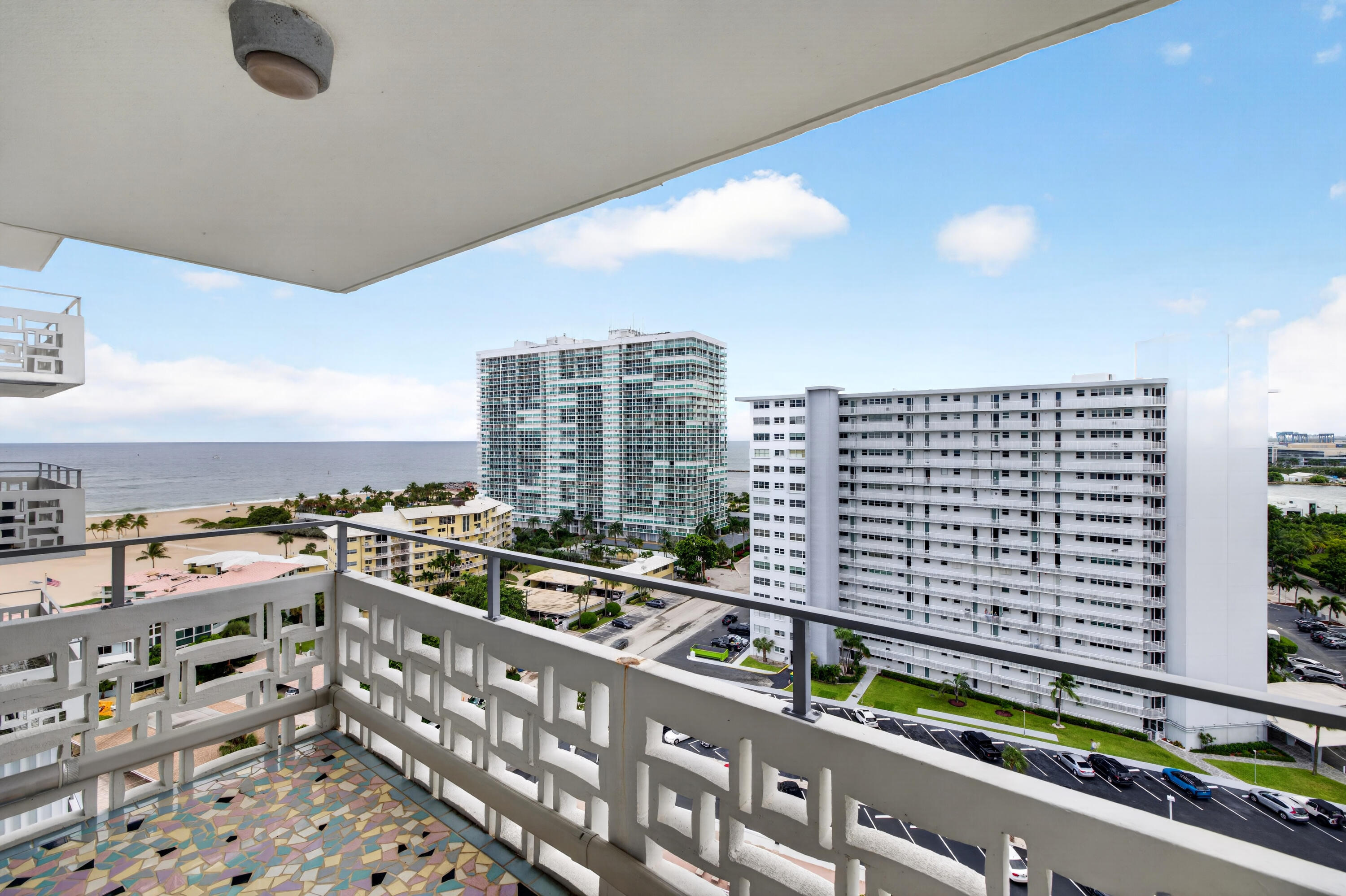 1900 S Ocean Drive 1503 Property Photo 37