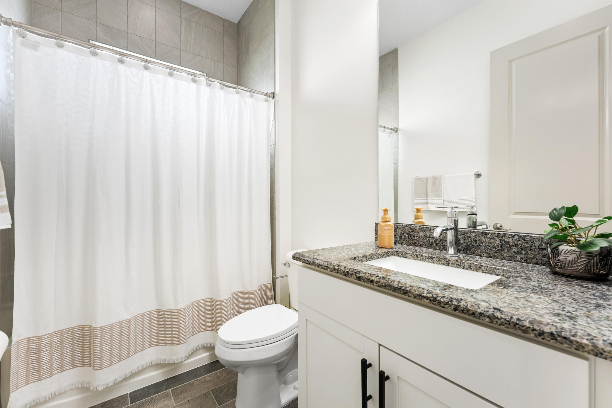 15199 Goldfinch Circle Property Photo 36