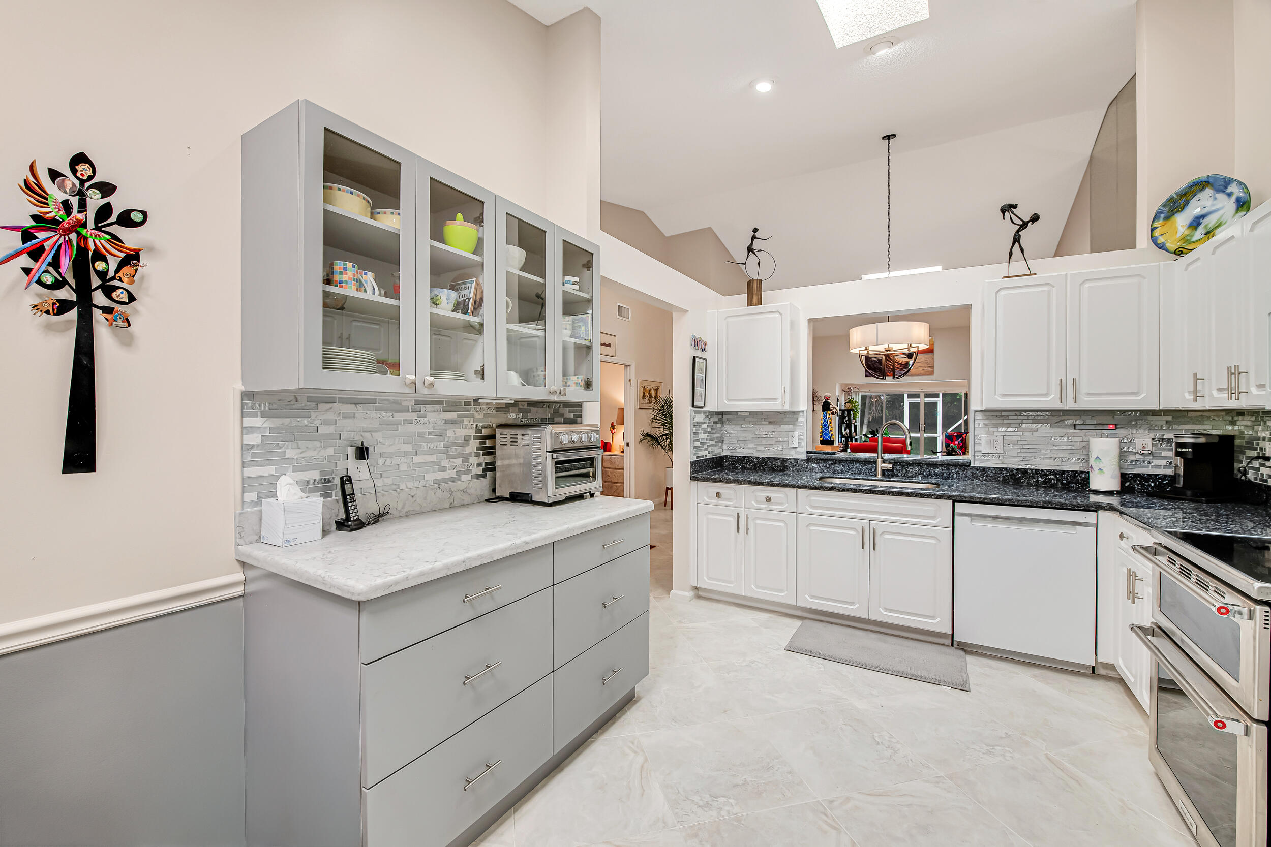 7569 Island Breeze Terrace Property Photo 8