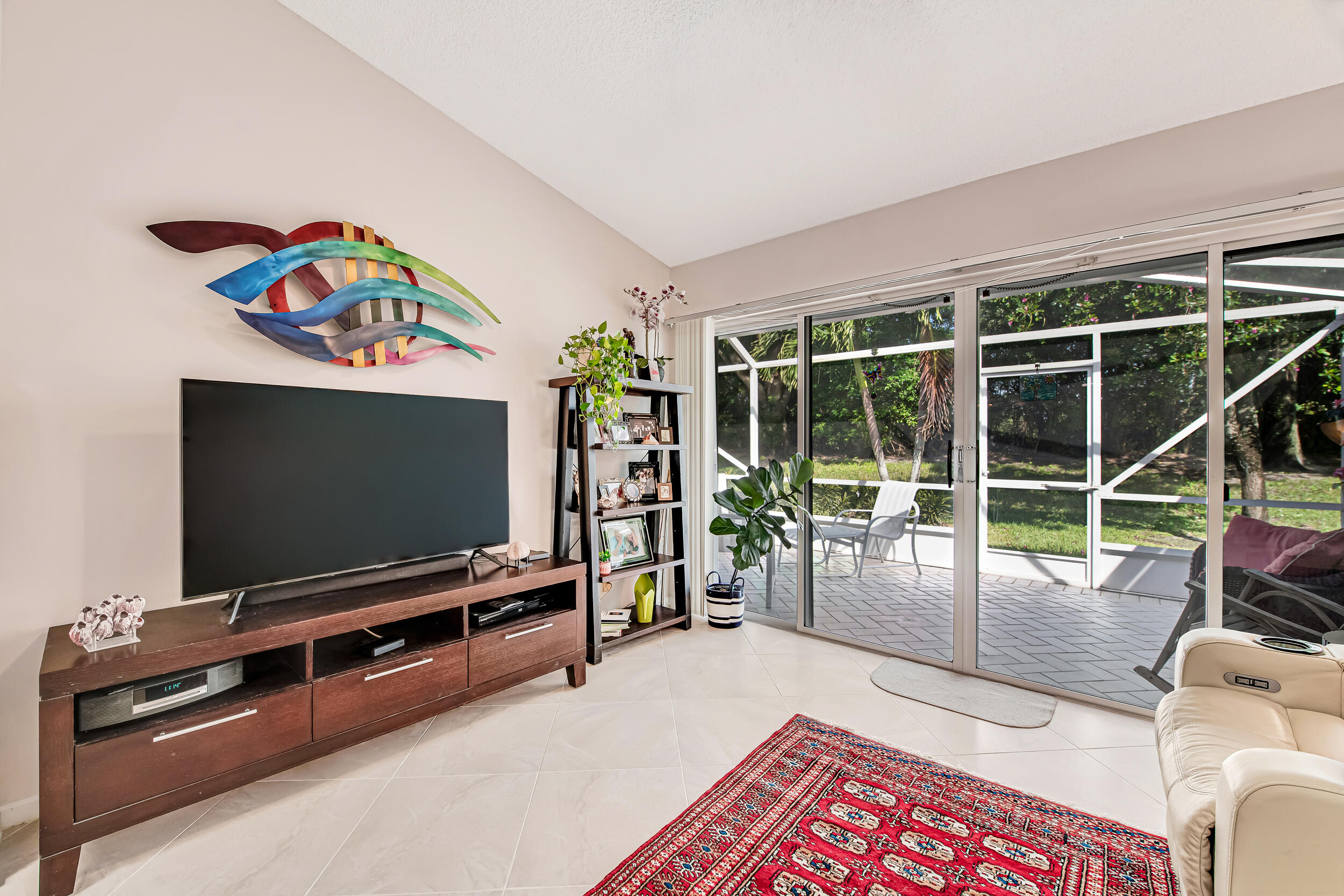 7569 Island Breeze Terrace Property Photo 17