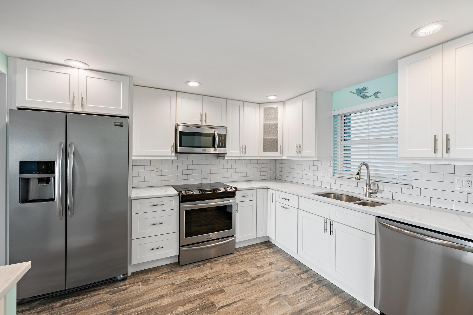 3040 Lake Shore Drive 903 Property Photo 11