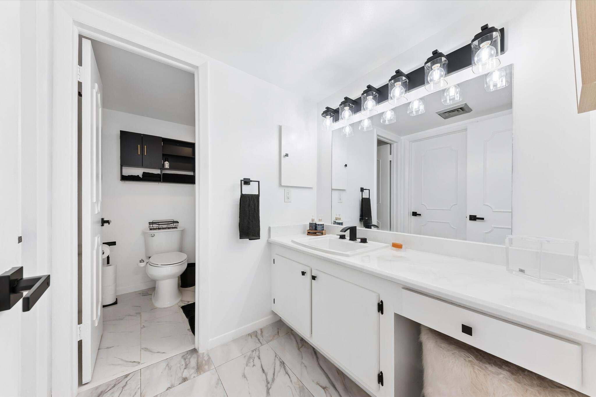 3589 S Ocean Boulevard 403 Property Photo 17