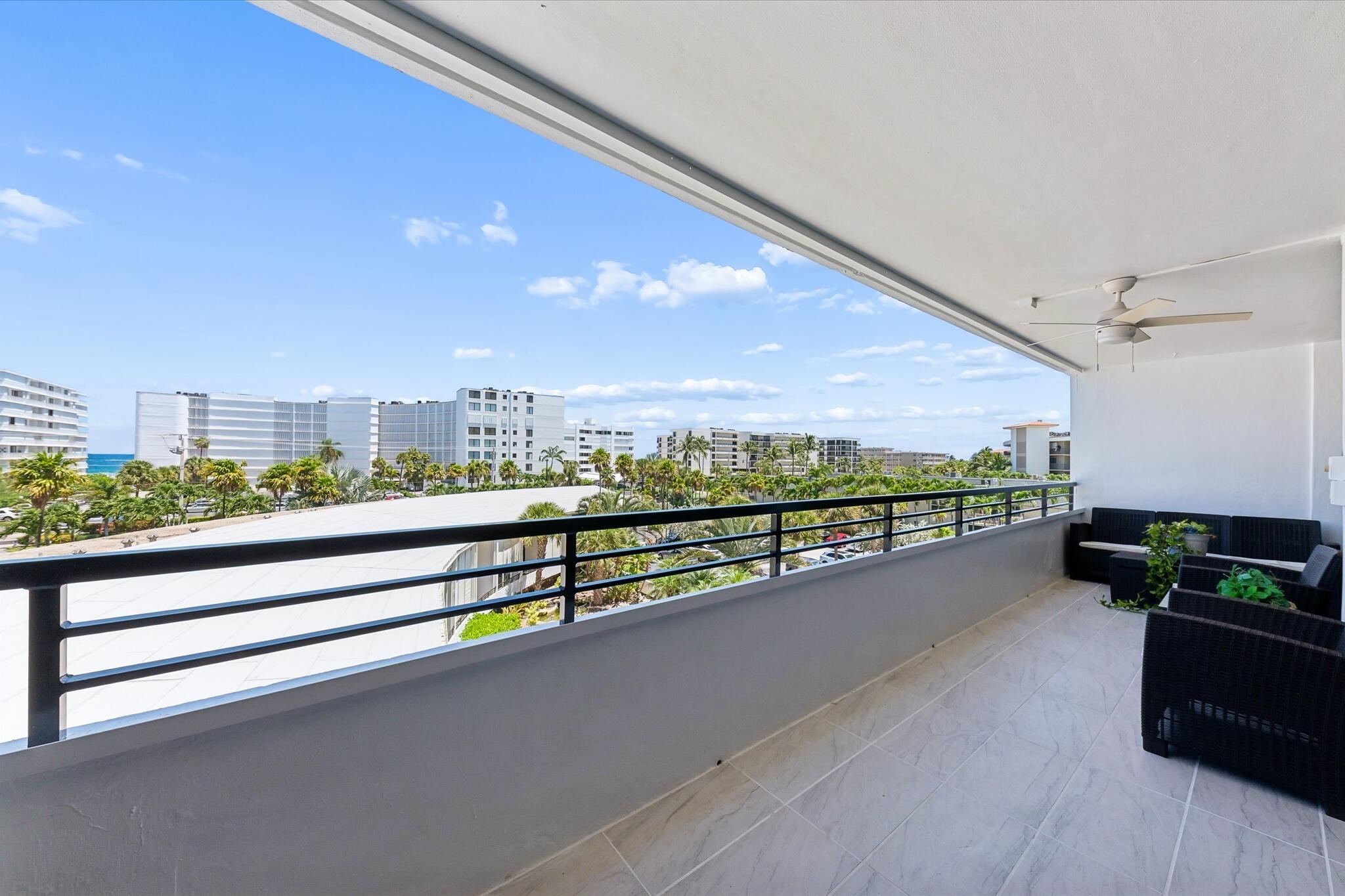 3589 S Ocean Boulevard 403 Property Photo 22