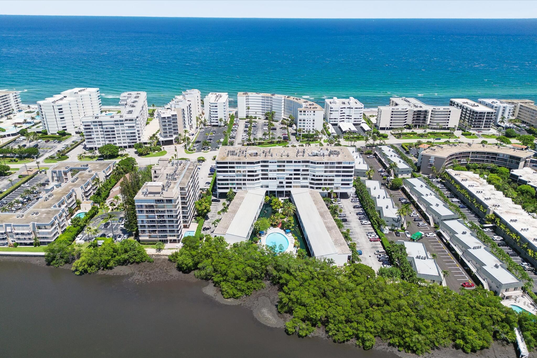 3589 S Ocean Boulevard 403 Property Photo 28