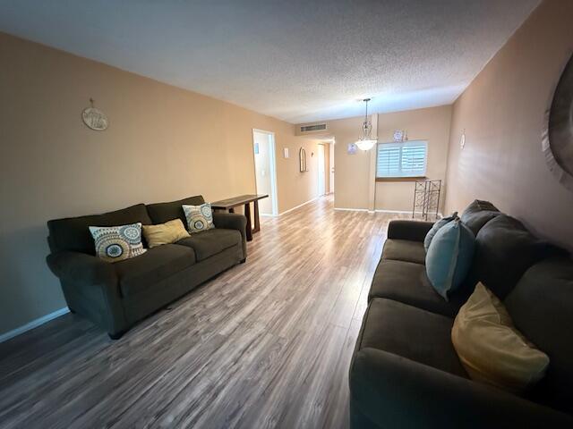 9440 Live Oak Place 402 Property Photo 4