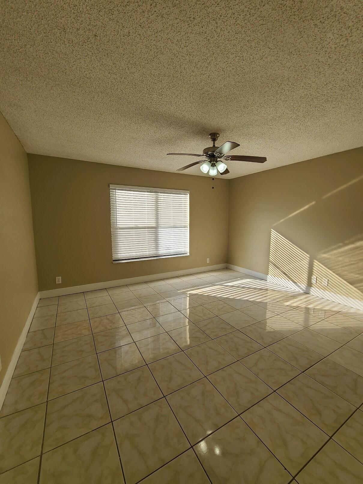 1461 Windorah Way G Property Photo 11