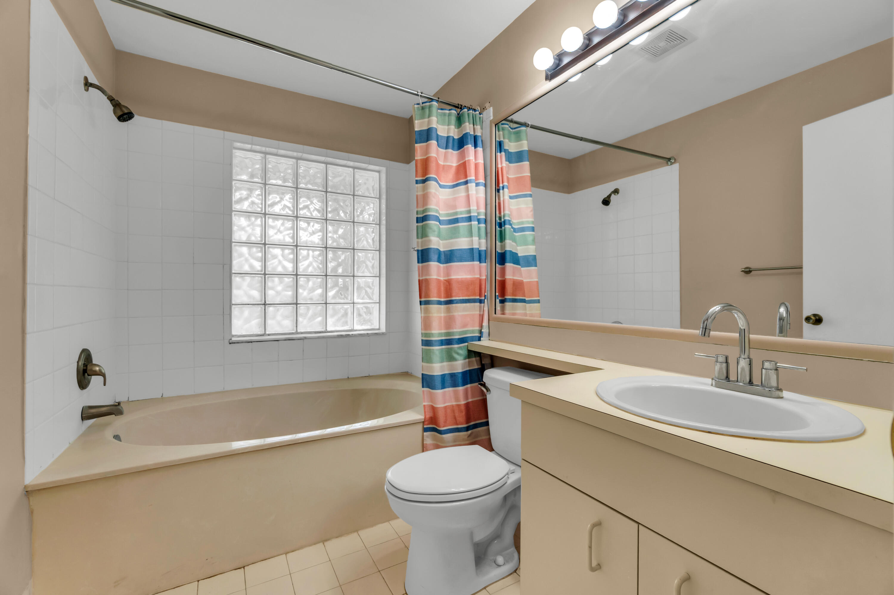 8055 Stirrup Cay Court Property Photo 25