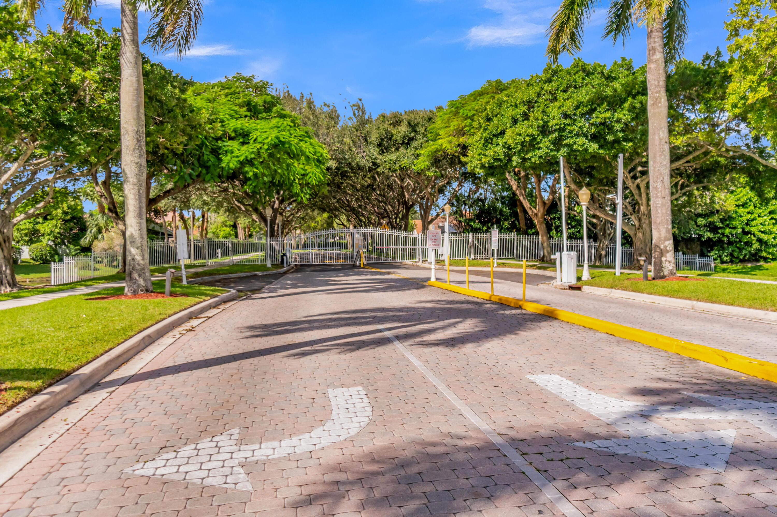 8055 Stirrup Cay Court Property Photo 46