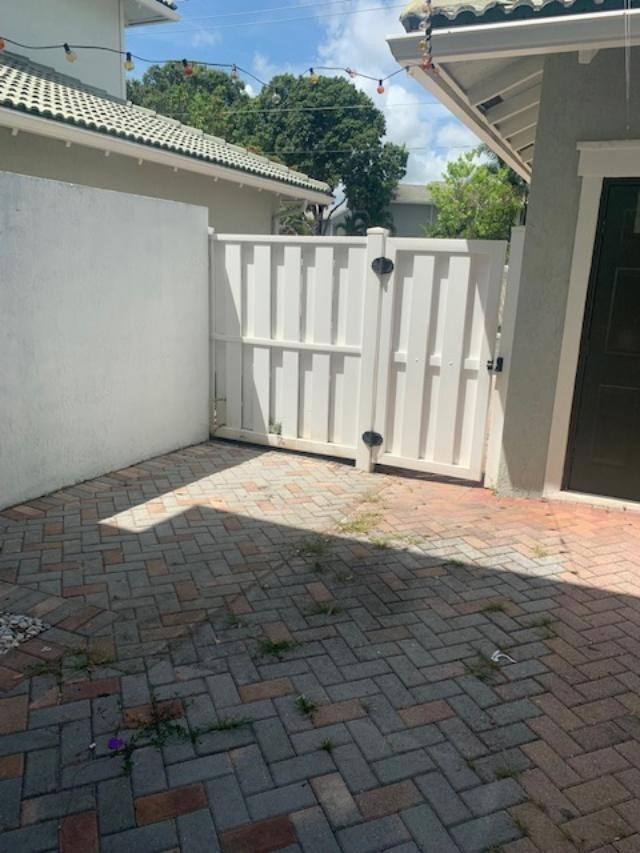997 Nw 18th Avenue 997 Property Photo 22