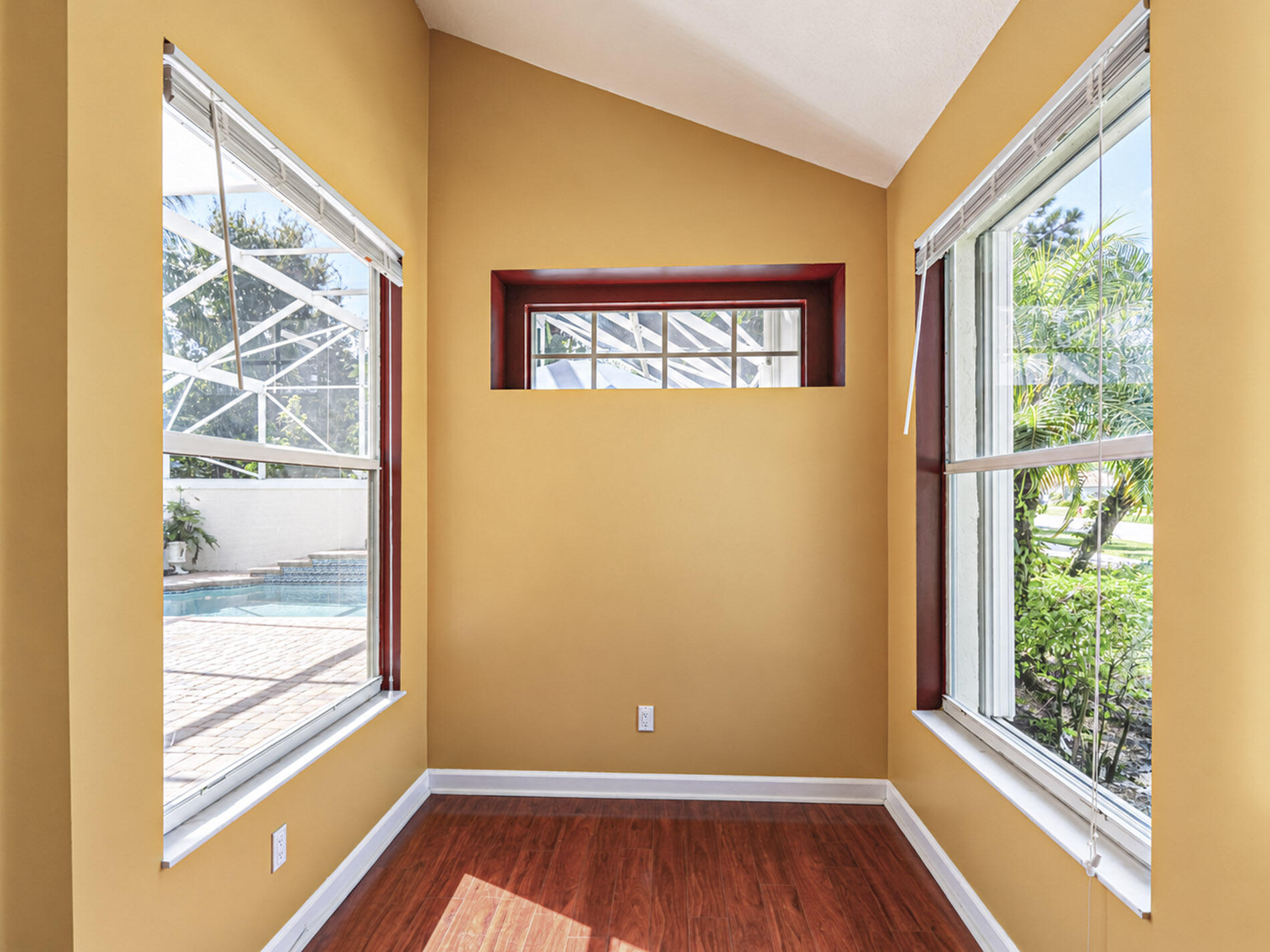 564 Sw Saint Kitts Cove Property Photo 26