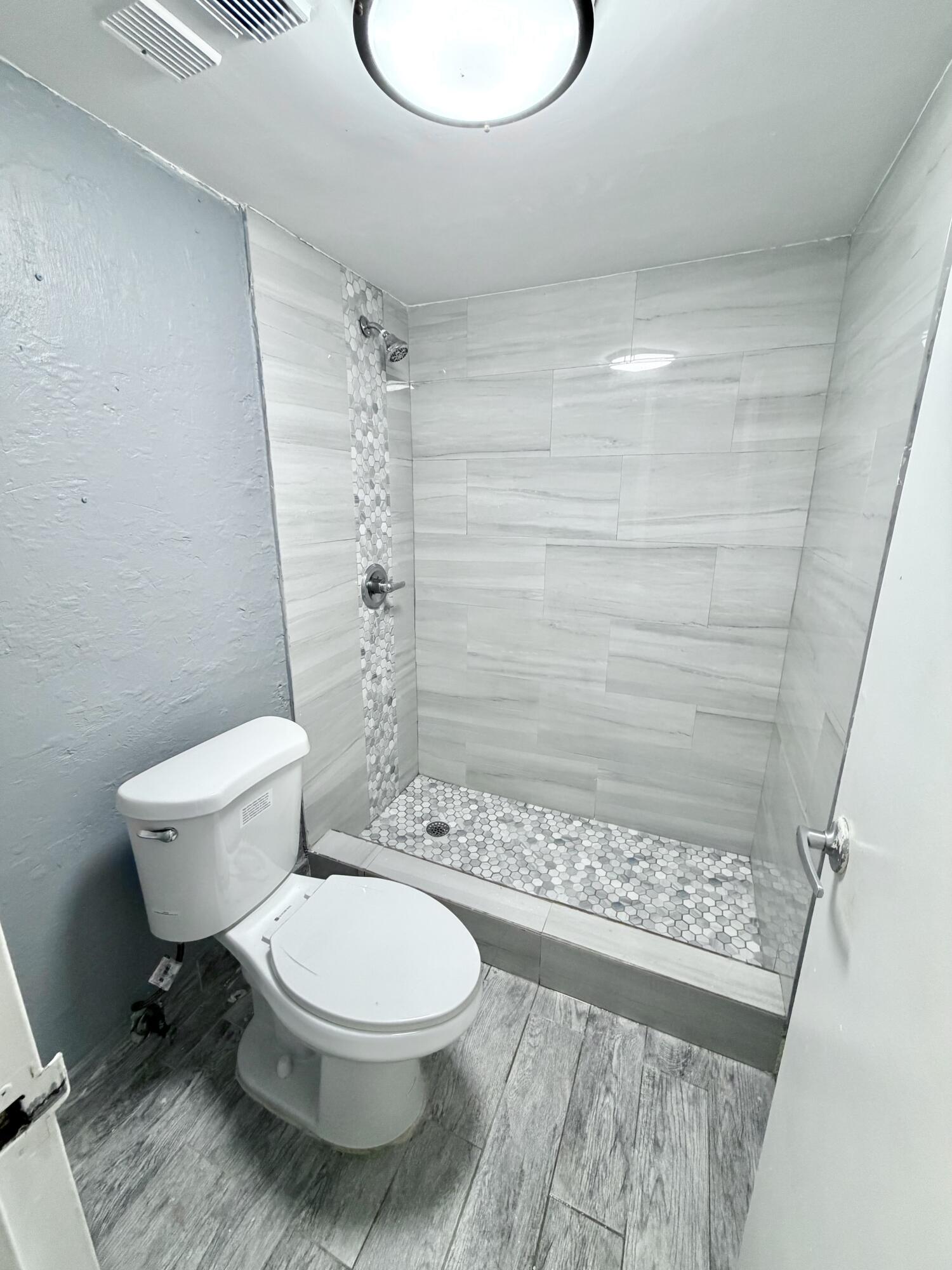 4364 Nw 9th Avenue 16-1d Property Photo 17