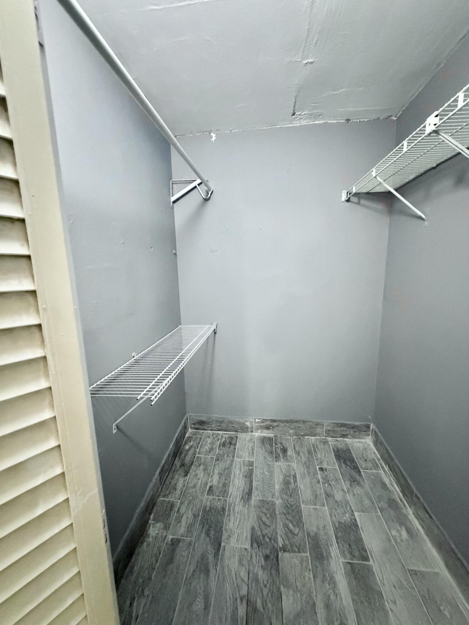 4364 Nw 9th Avenue 16-1d Property Photo 18
