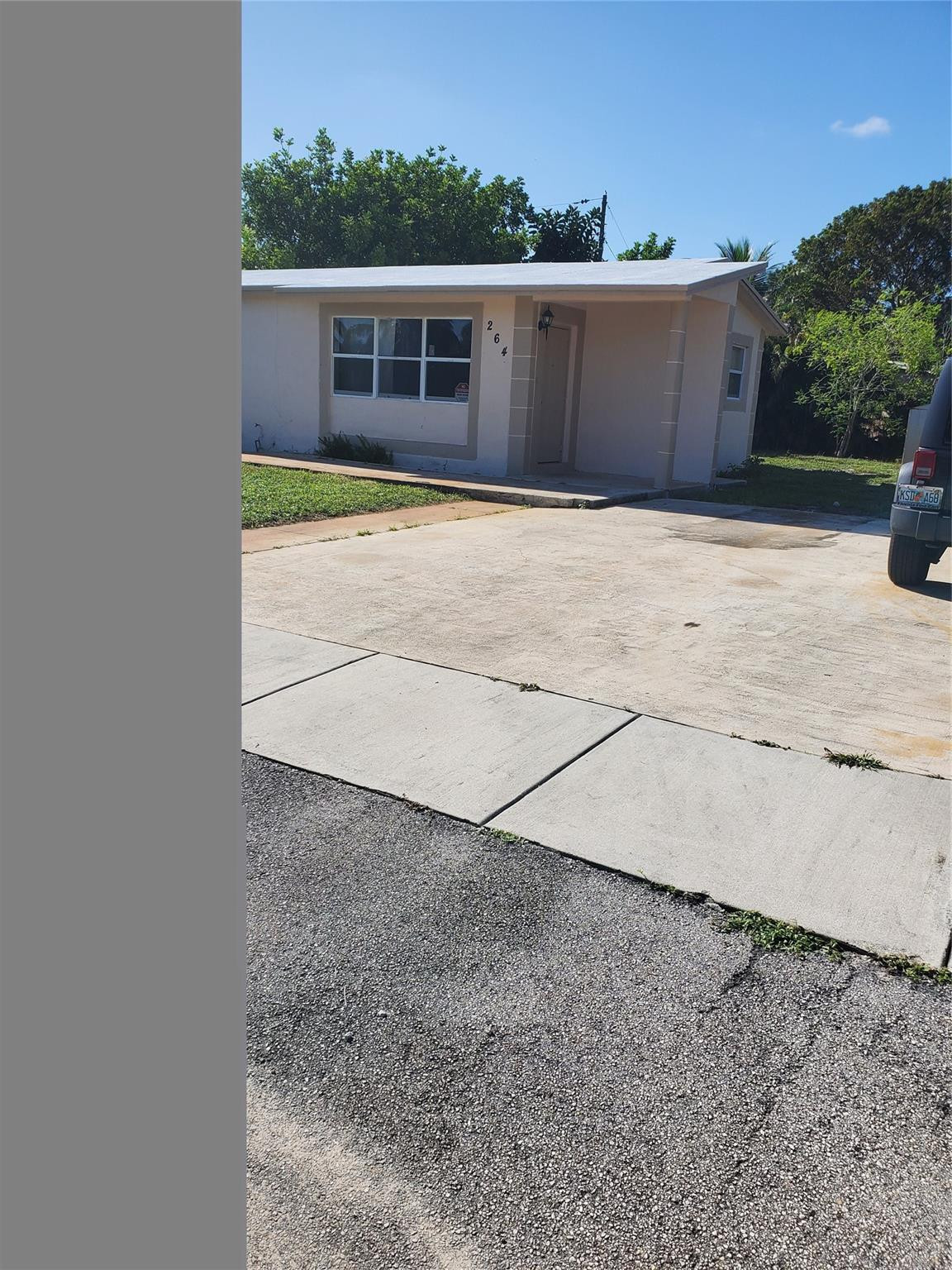 264 NE 45TH Street Property Photo 1