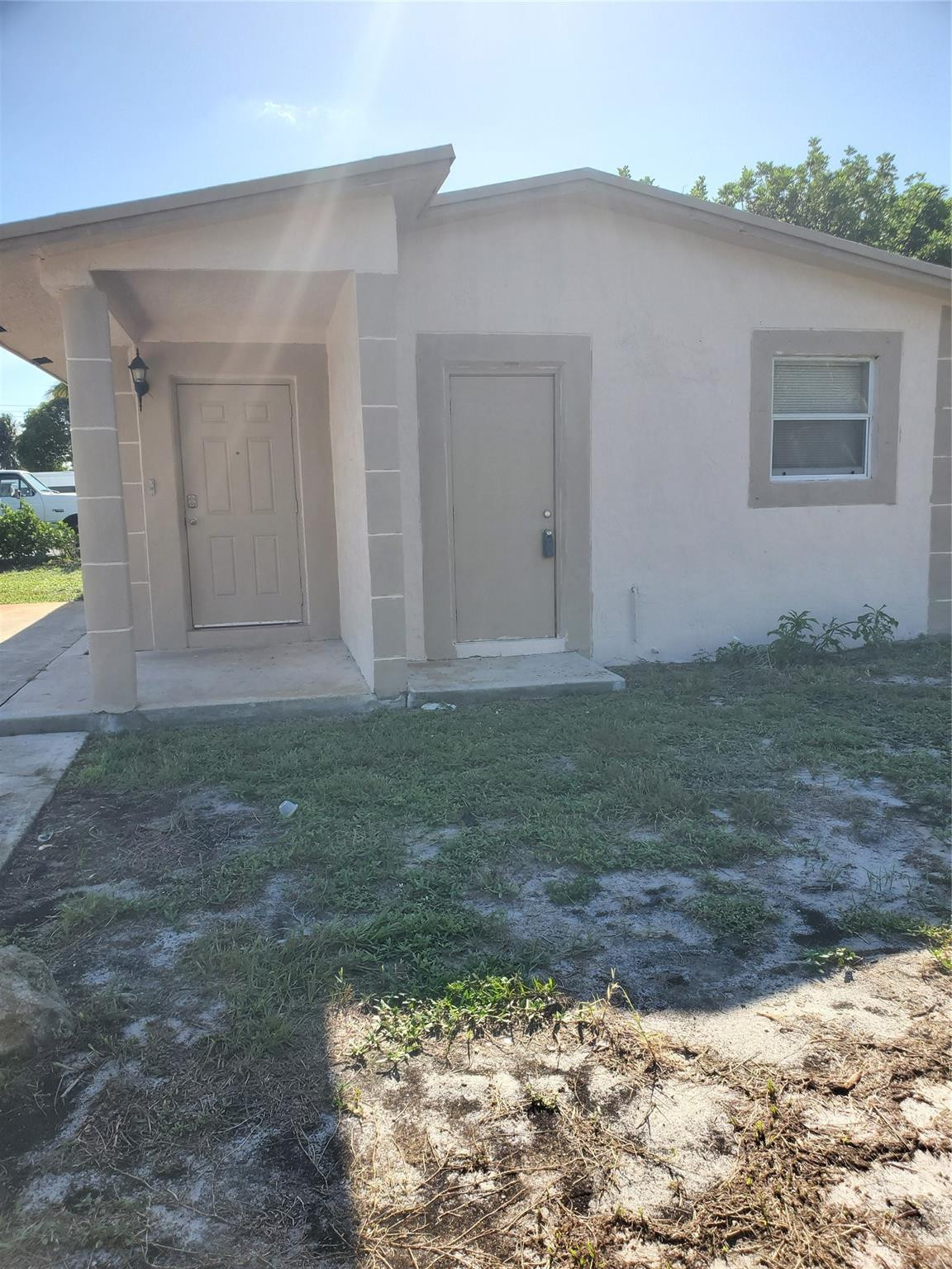 264 Ne 45th Street Property Photo 3