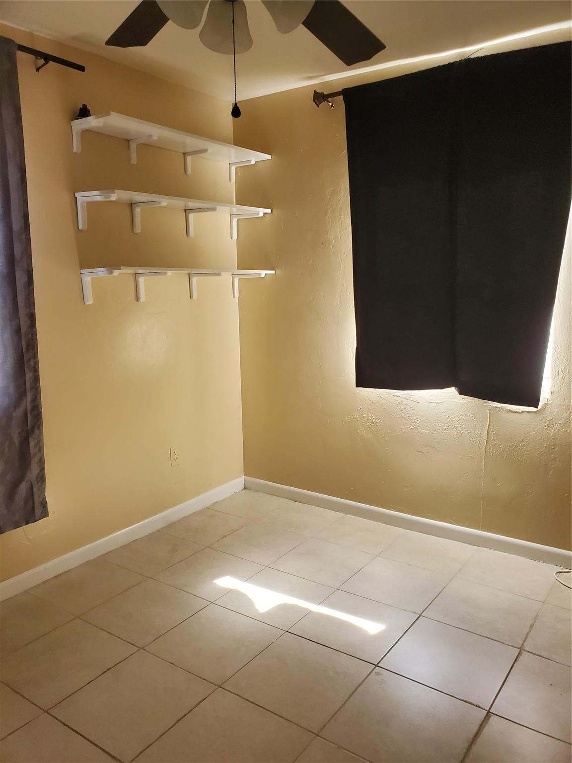 264 Ne 45th Street Property Photo 13