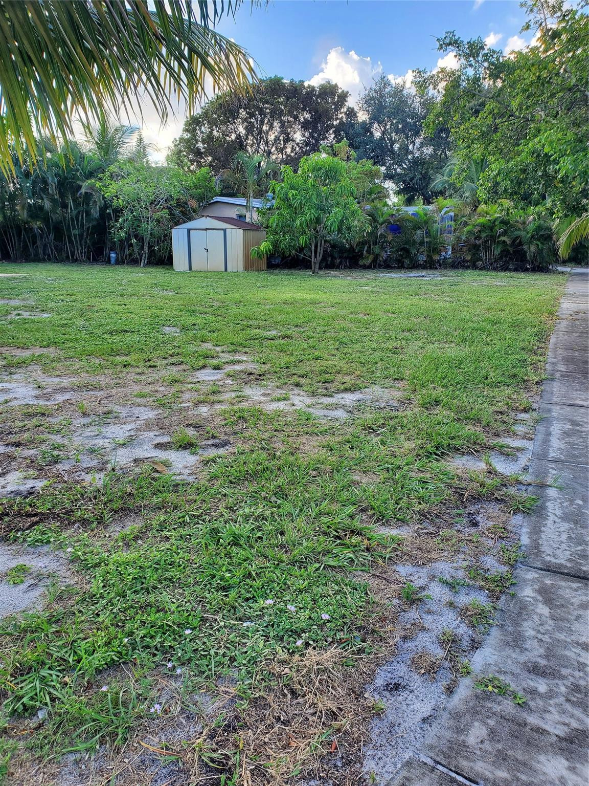 264 Ne 45th Street Property Photo 19