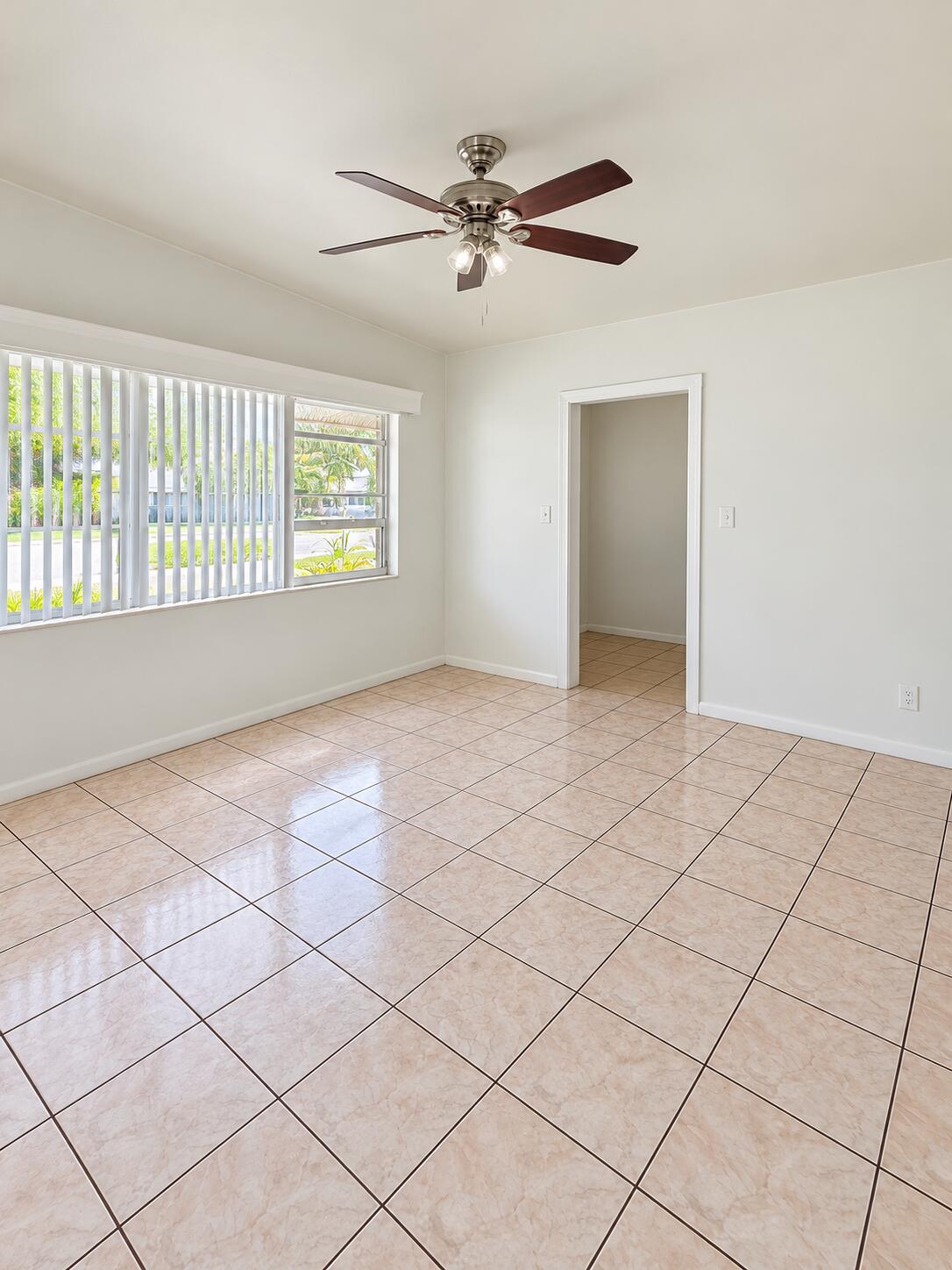 3220 French Avenue Property Photo 6