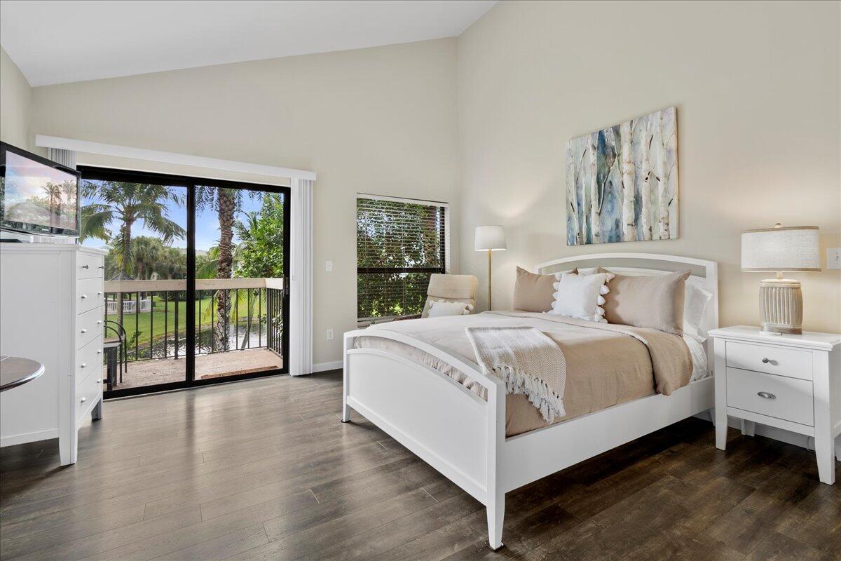 11863 Wimbledon Circle 540 Property Photo 5