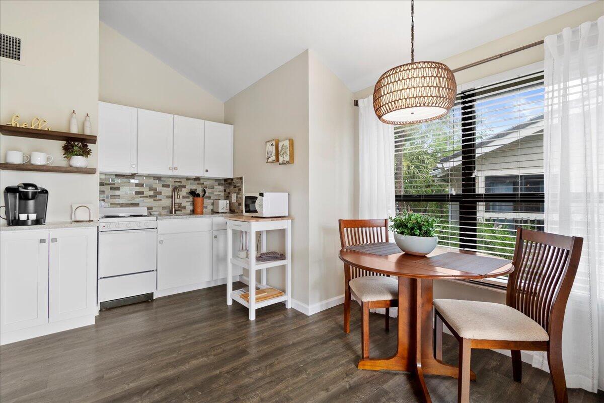 11863 Wimbledon Circle 540 Property Photo 7