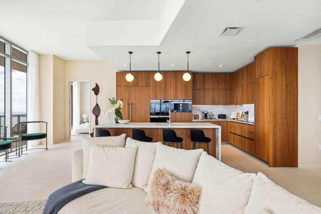 1400 Biscayne Boulevard 5104 Property Photo 10
