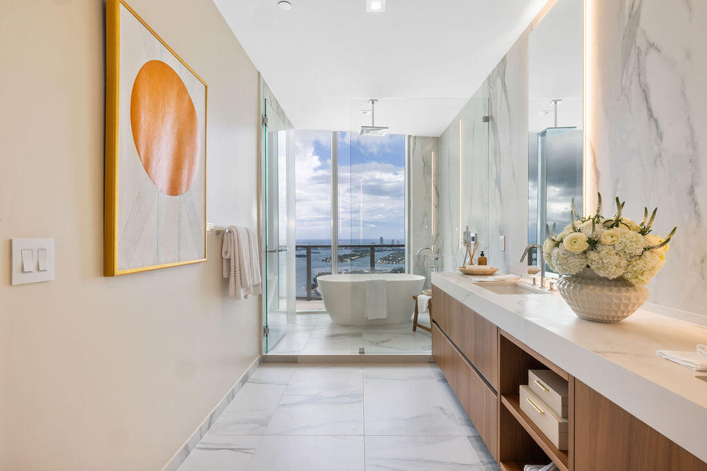 1400 Biscayne Boulevard 5104 Property Photo 22