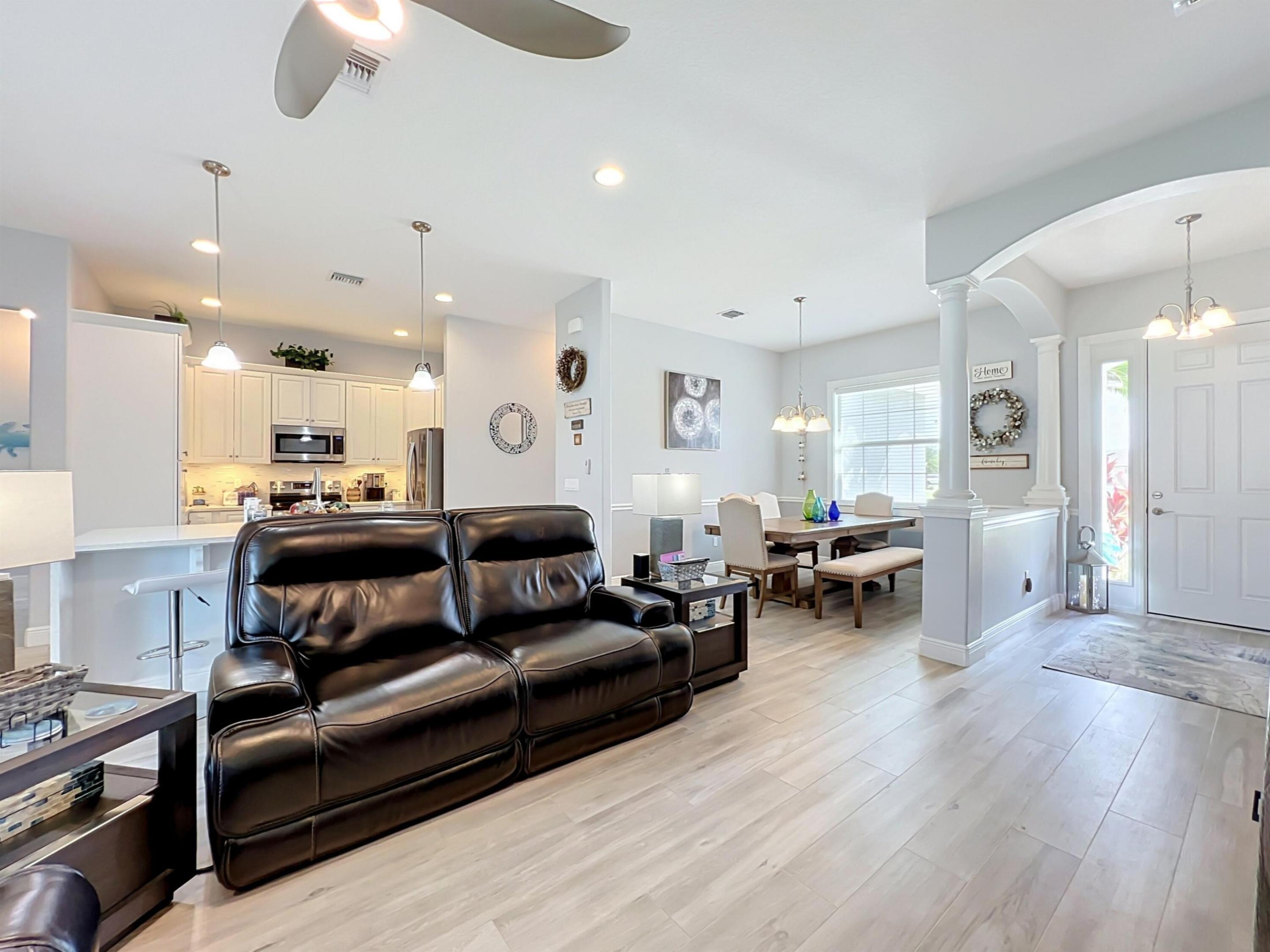 1263 Sw Fox Court Property Photo 18