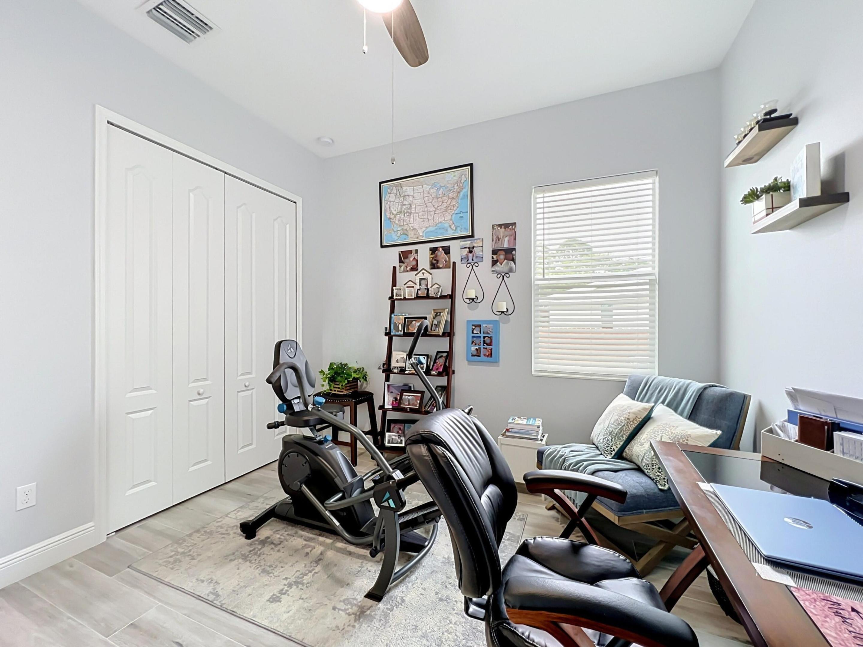 1263 Sw Fox Court Property Photo 35