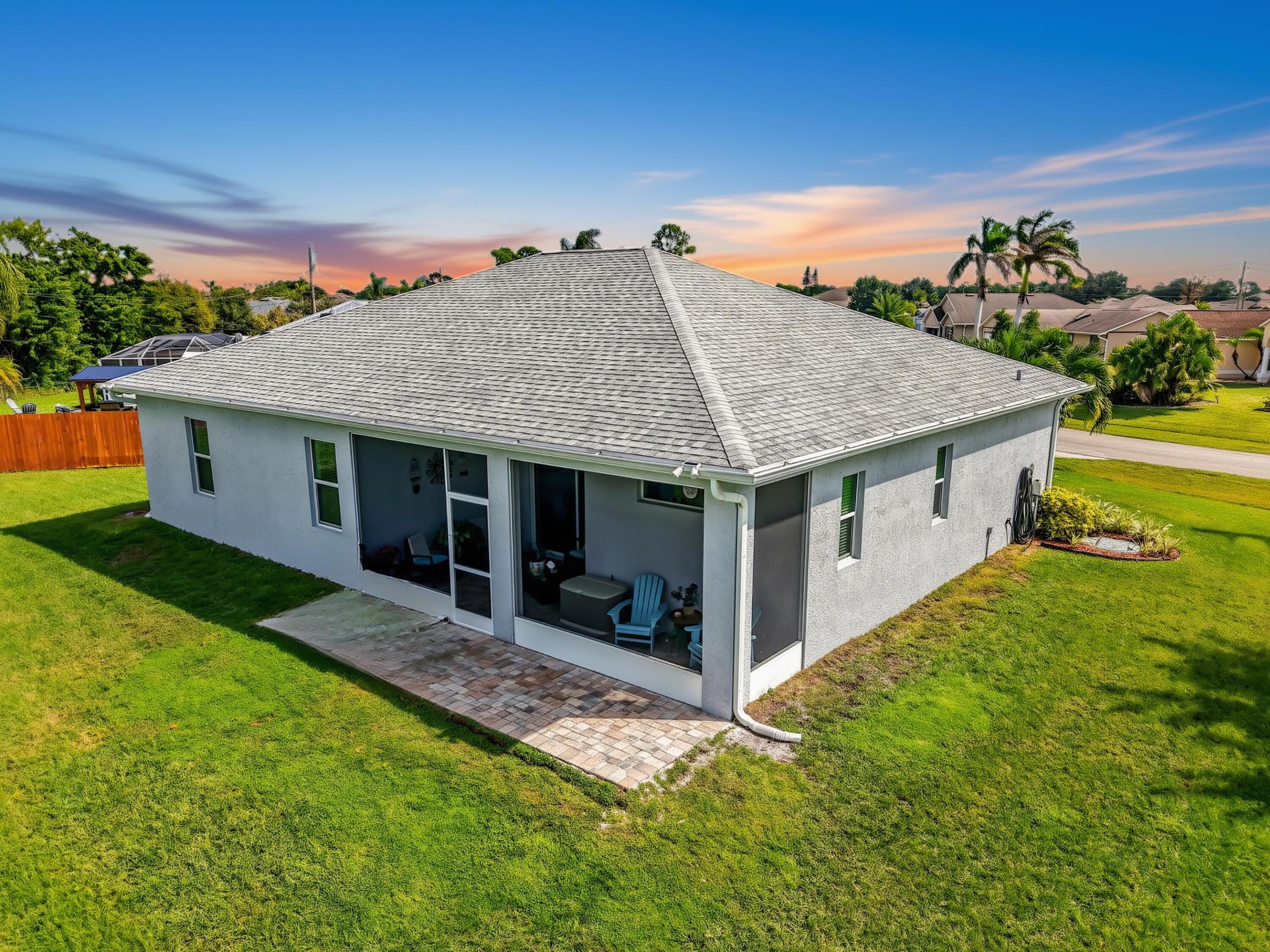 1263 Sw Fox Court Property Photo 43
