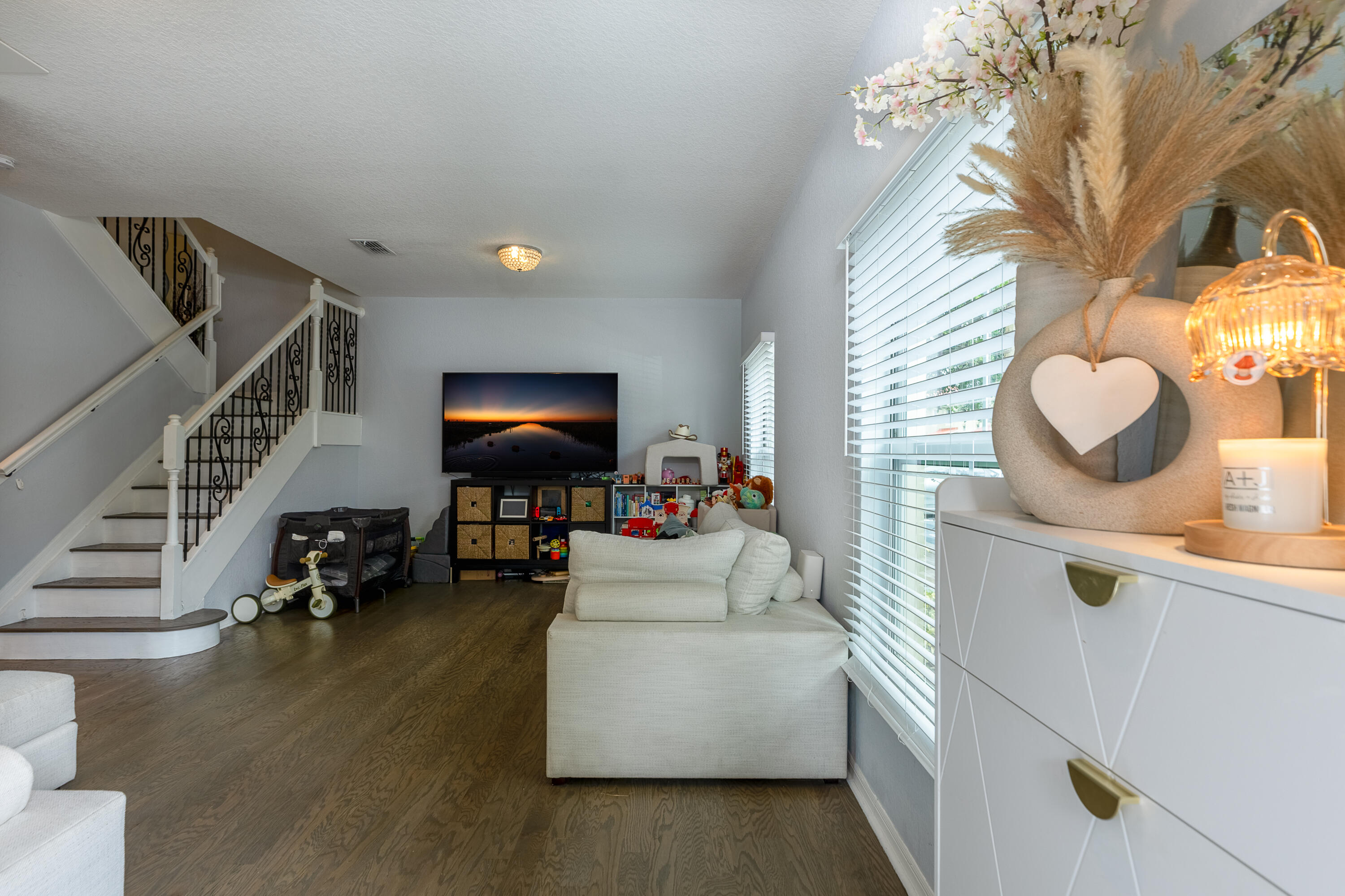 113 Monterey Bay Drive Property Photo 6