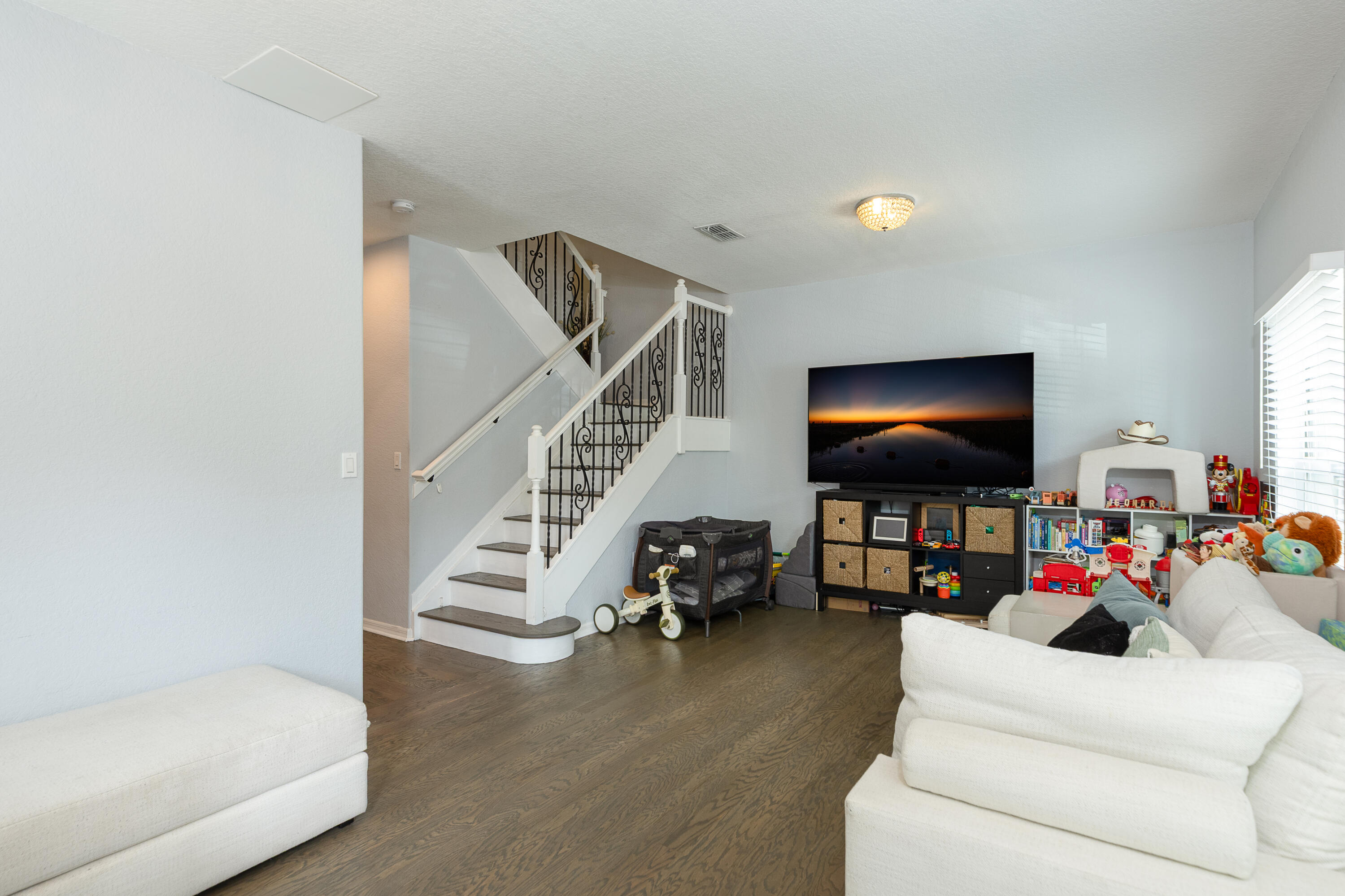 113 Monterey Bay Drive Property Photo 7