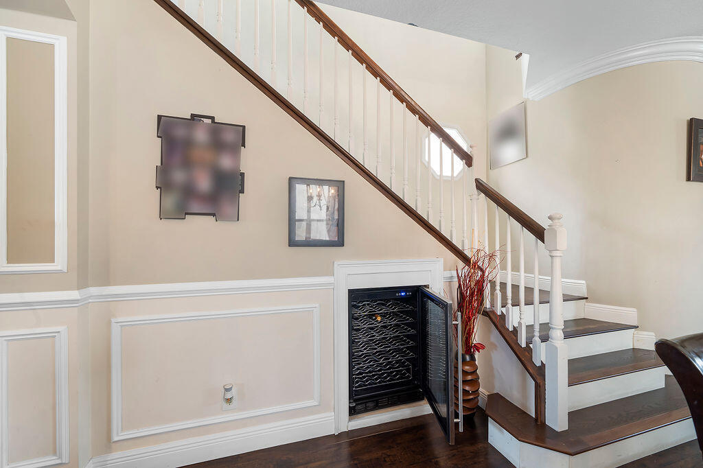 156 Catania Way Property Photo 10