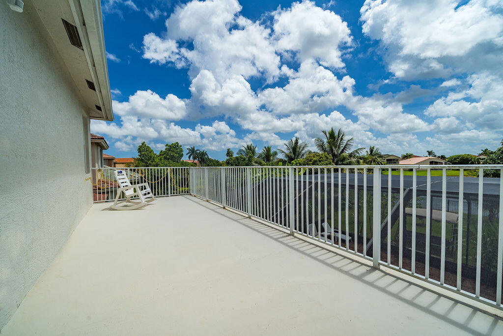 156 Catania Way Property Photo 16