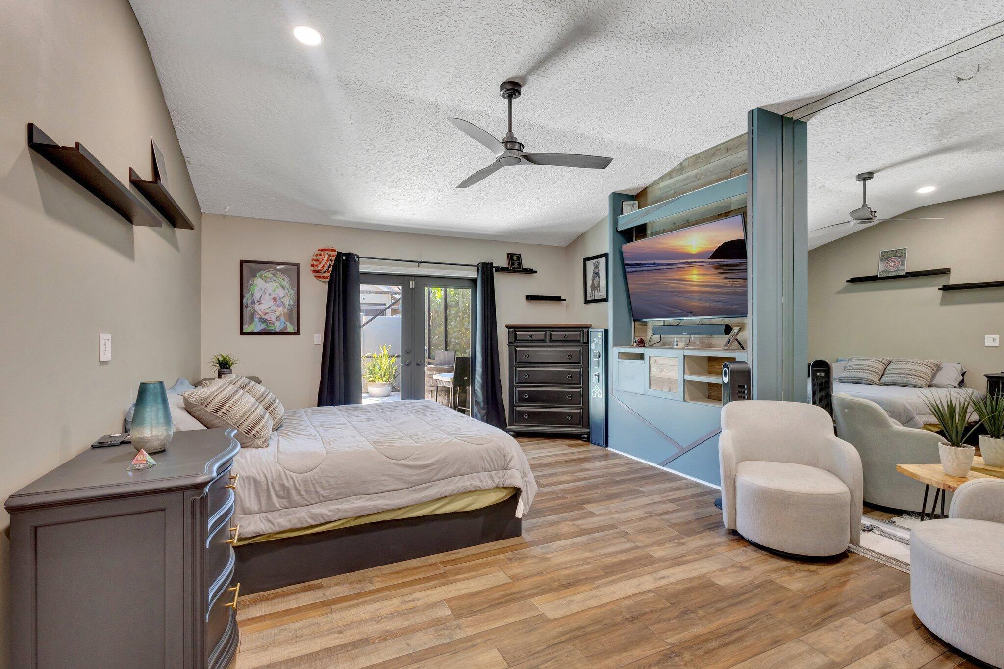 13005 Meadowbreeze Drive Property Photo 16