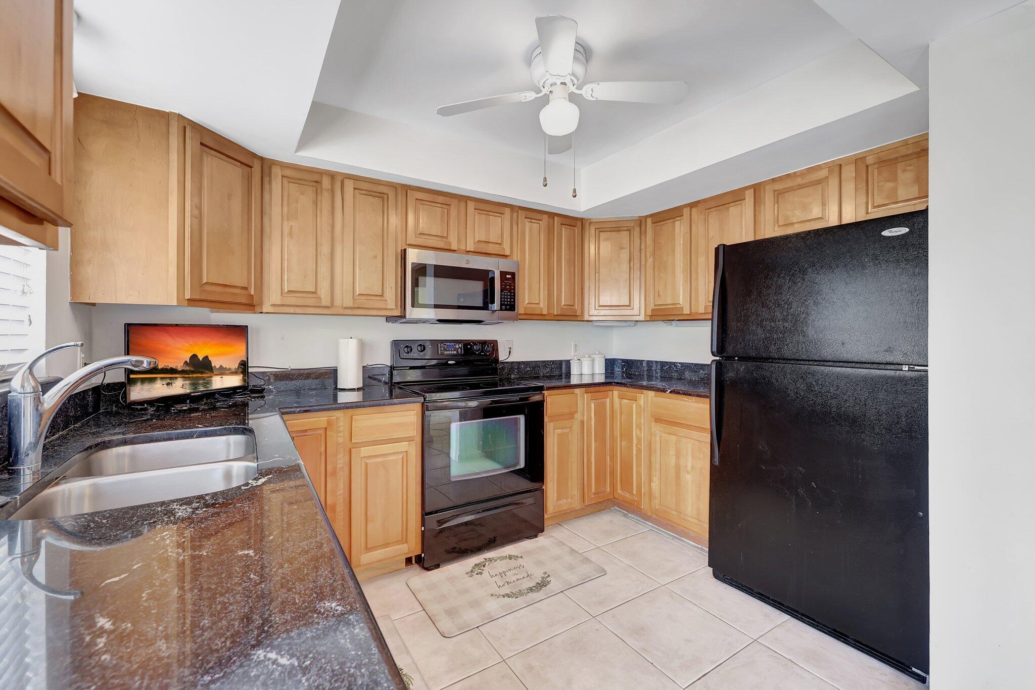 2400 S Ocean Drive 2235 Property Photo 8